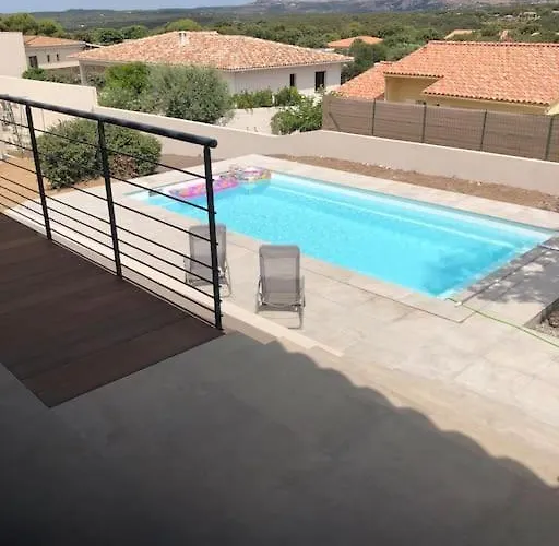 Neuve Avec Piscine 博尼法乔