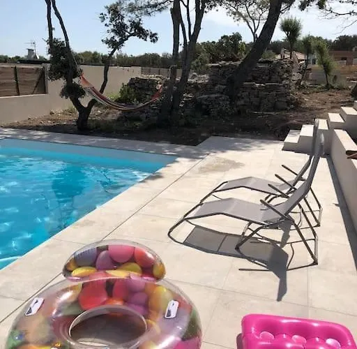 Vila Neuve Avec Piscine