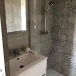 Neuve Avec Piscine Villa